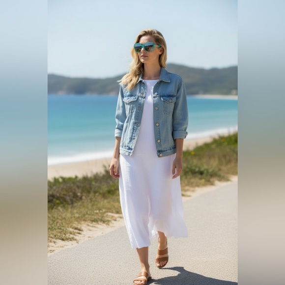 GUESS Turqoise and Gold Women's Sunglasses - Picture 4 of 6